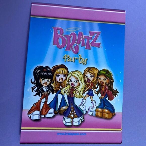 Bratz Vintage 2002 Party Invitations NEW - Picture 4 of 6